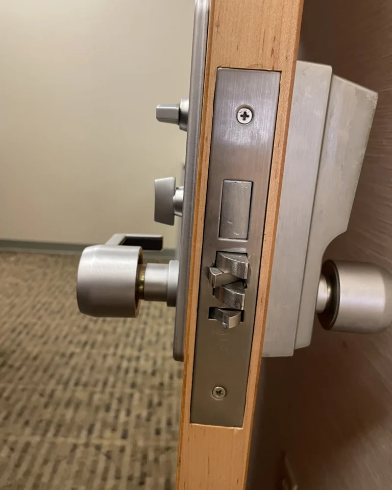 residential-locksmith-2